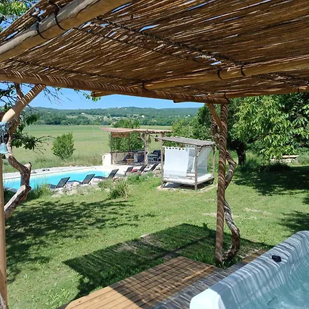Le Sens Des Merveilles Appartement Mane (Alpes-de-Haute-Provence)